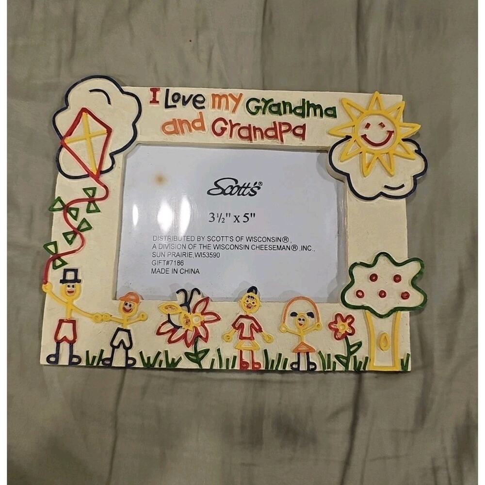 Scotts “ I Love My Grandma And Grandpa” Multi Color Picture Frame 3.5” x 5” Y2K
